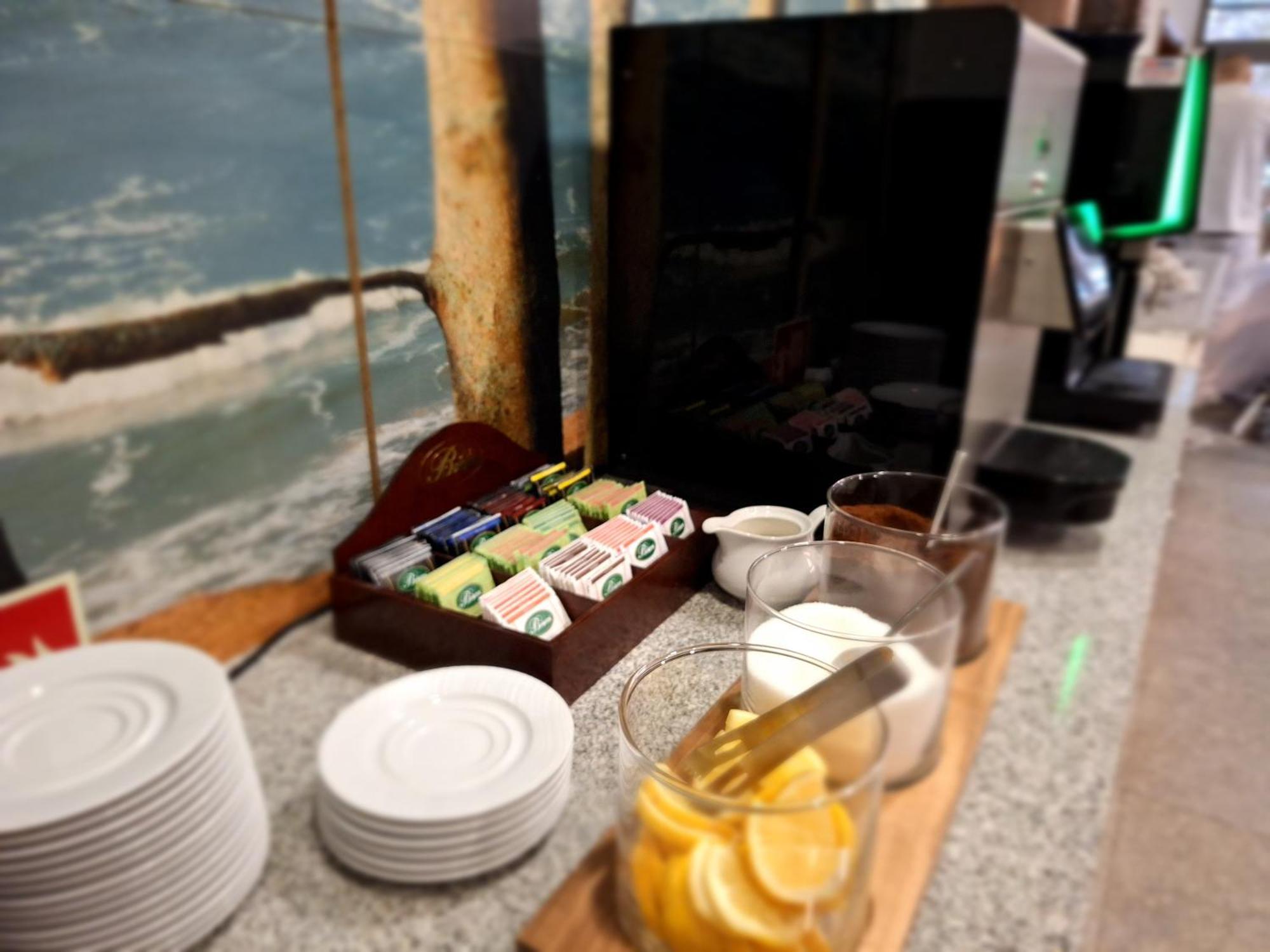Osrodek Szkoleniowo-Wypoczynkowy "Lesnik" Hotel Ustka Luaran gambar
